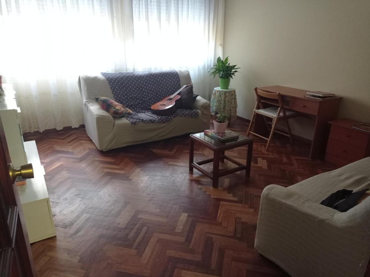 Piso Al Lado De Estacion Intermodal Santiago de Compostela Kültér fotó